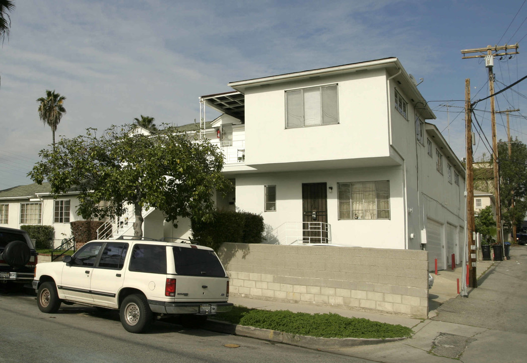 5511-5523 Thornburn St in Los Angeles, CA - Building Photo