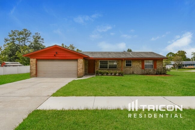property at 1484 Bloomingdale Rd