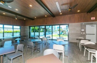 1391 Kapiolani Blvd in Honolulu, HI - Building Photo - Building Photo