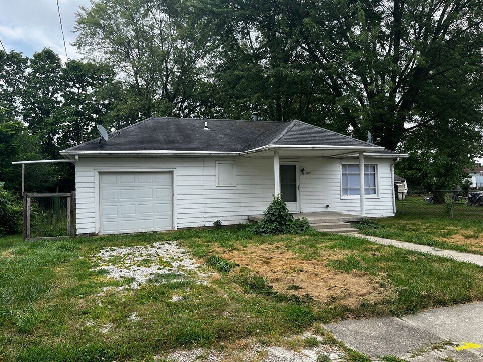 1412 S Brotherton St in Muncie, IN - Building Photo