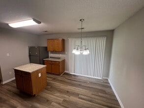 12111 Stewarts Crossing Dr in Charlotte, NC - Building Photo - Building Photo