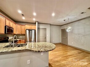 518 Clarice Ave in Charlotte, NC - Building Photo - Building Photo