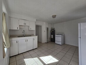 739 Montez Pl in Santa Fe, NM - Building Photo - Building Photo