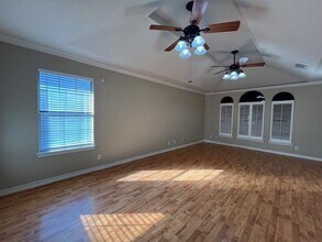 822 Topaz Trail in Laredo, TX - Building Photo - Building Photo