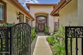 1808 Crystal View Cir in Thousand Oaks, CA - Building Photo - Building Photo