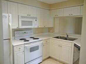 2729 Anzio Ct in Palm Beach Gardens, FL - Building Photo - Building Photo