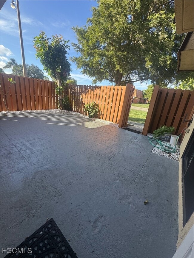 property at 1708 Park Meadows Dr