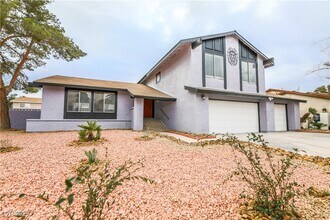 5301 Opuntia St in Las Vegas, NV - Building Photo - Building Photo