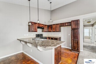1344 N Curtis Ct in Wichita, KS - Building Photo - Building Photo