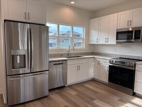 81 Makawao Ave in Makawao, HI - Building Photo - Building Photo