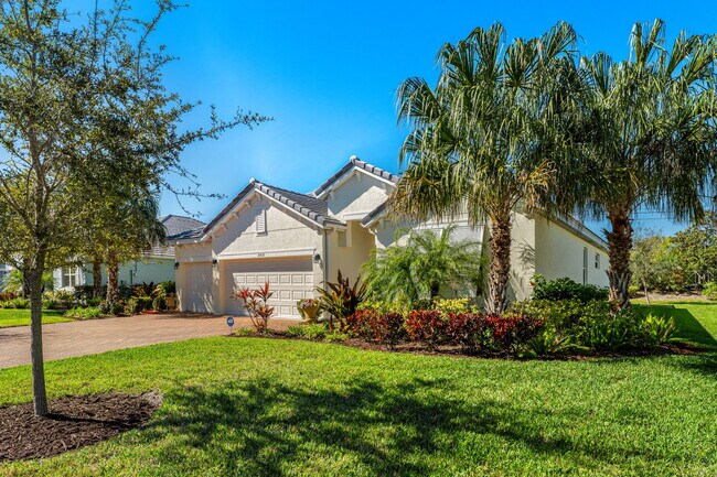 property at 6435 Montserrat Dr