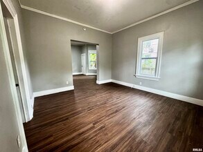835 19th St in Rock Island, IL - Building Photo - Building Photo