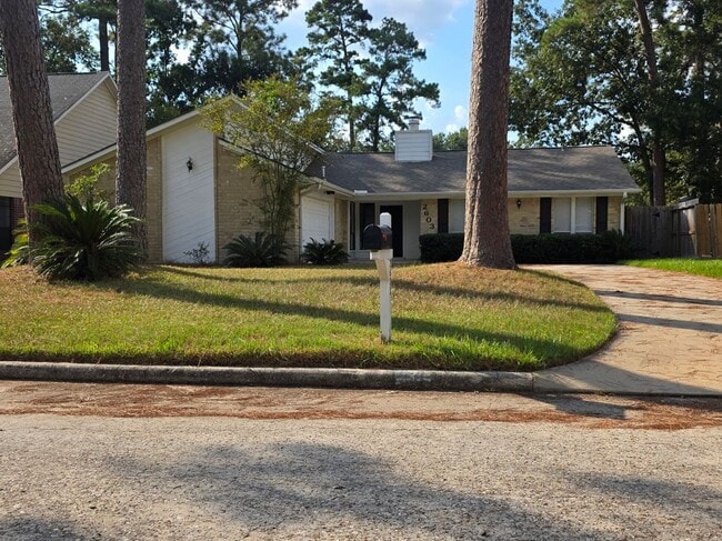 property at 2603 Shady Bayou Ln