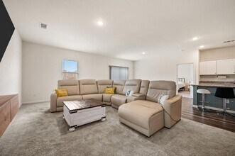 4724 Swan Nck Dr in Fort Worth, TX - Building Photo - Building Photo