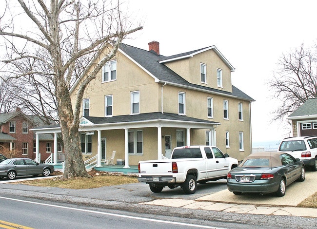 6642 Jefferson Blvd in Frederick, MD - Foto de edificio - Building Photo