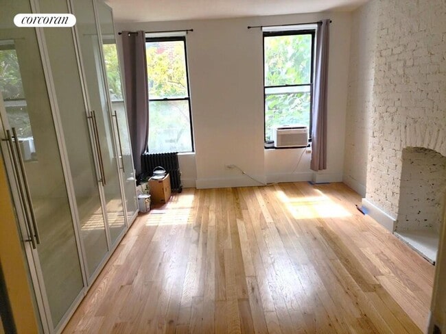property at 244 E 90th St