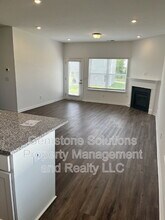 2213 Zeva Cir in Columbia, TN - Foto de edificio - Building Photo