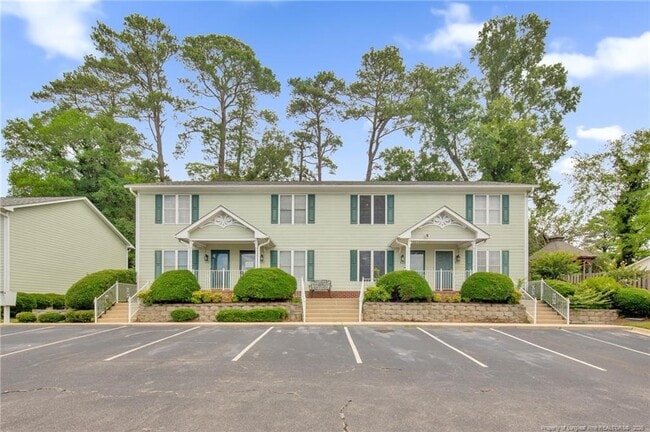 property at 425 Cityview Ln