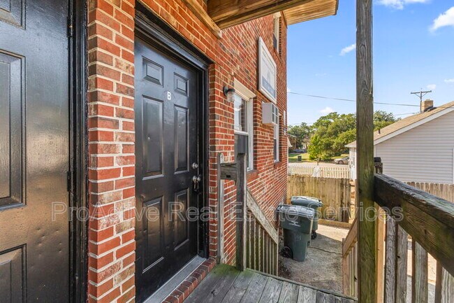 3805 Pleasant Ave in Norfolk, VA - Building Photo - Building Photo