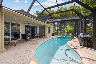 6903 Mauna Loa Ln in Naples, FL - Building Photo - Building Photo