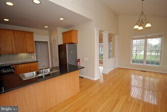 31 Maidenhead Rd in Princeton, NJ - Building Photo - Building Photo
