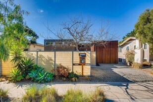 3066 Nile St in San Diego, CA - Building Photo