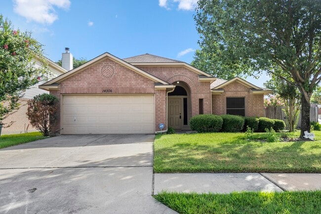 14306 Pelican Marsh Dr