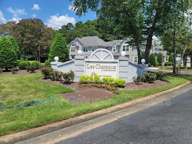 810 Rue Marseille in Chesapeake, VA - Building Photo - Building Photo