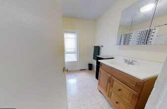 309 Columbus Ave, Unit 4 in Syracuse, NY - Building Photo - Building Photo