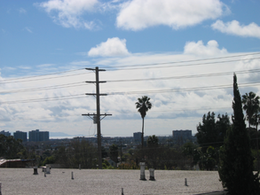 3428 S Centinela Ave-Unit -4 in Los Angeles, CA - Foto de edificio - Building Photo
