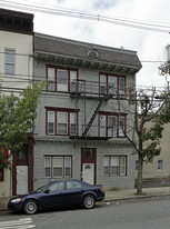 173 Danforth Ave Apartments