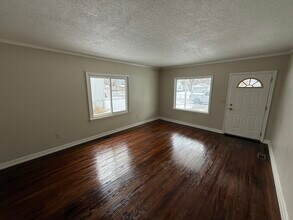 13441 Harold Ave in Warren, MI - Building Photo - Building Photo