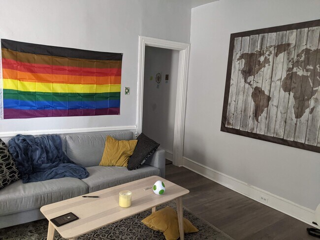 5302 Angora Ter in Philadelphia, PA - Foto de edificio - Building Photo