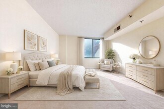 1045 N Utah St, Unit 308 in Arlington, VA - Foto de edificio - Building Photo