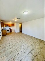 326 Beardsley Ave, Unit #D Apartments