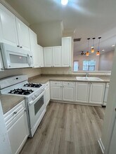 2113 Thornblade Dr in Raleigh, NC - Building Photo - Building Photo