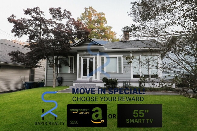 property at 916 Greenwood Ave NE