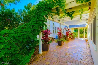1427 El Prado Ave in Ft. Myers, FL - Building Photo - Building Photo