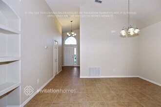 11235 Crystal Glen Blvd in Orlando, FL - Building Photo - Building Photo
