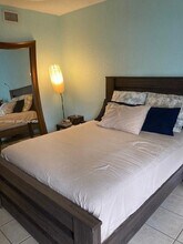 653 Michigan Ave in Miami Beach, FL - Building Photo - Building Photo