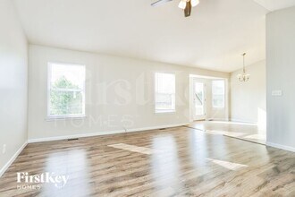 25 Landon Way Ct in Wentzville, MO - Building Photo - Building Photo