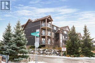 6 Joseph Trail in Collingwood, ON - Building Photo