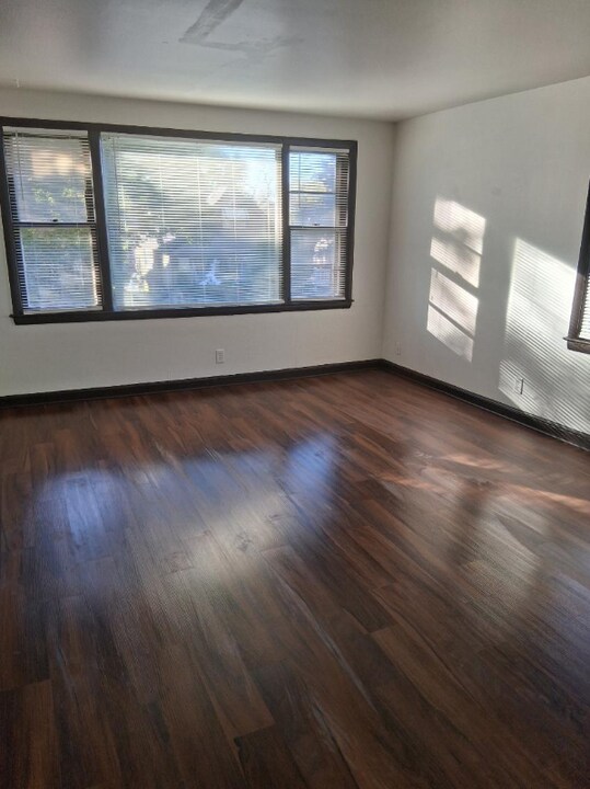 4900 N 40th St in Milwaukee, WI - Building Photo