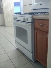 89 Maple St in Carteret, NJ - Building Photo - Building Photo