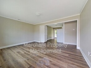 31 Agnew Rd in Greenville, SC - Building Photo - Building Photo