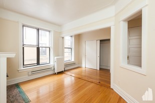 428 W Belden Ave, Unit 18 Apartamentos