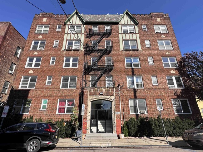 property at 160 Vroom St