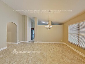 2004 Locust Berry Dr in Kissimmee, FL - Building Photo - Building Photo