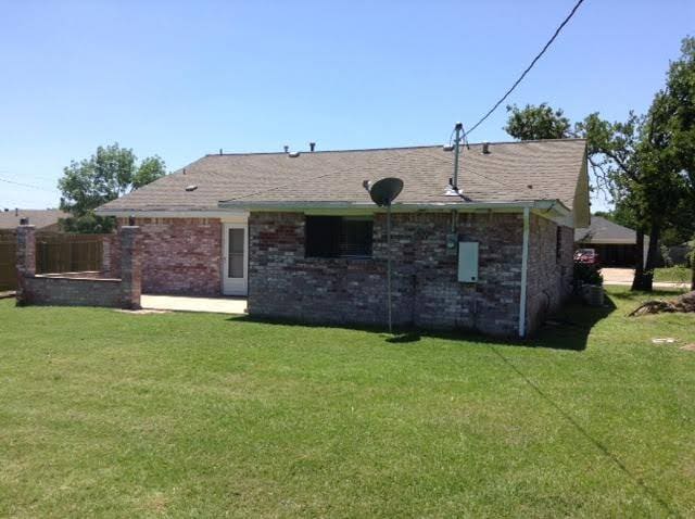 3900 Windwood Cir in Bryan, TX - Foto de edificio - Building Photo