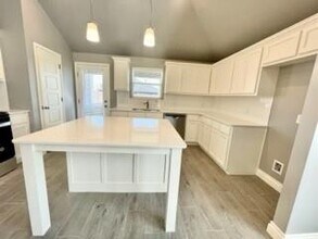 6508 SE 87th St in Oklahoma City, OK - Building Photo - Building Photo